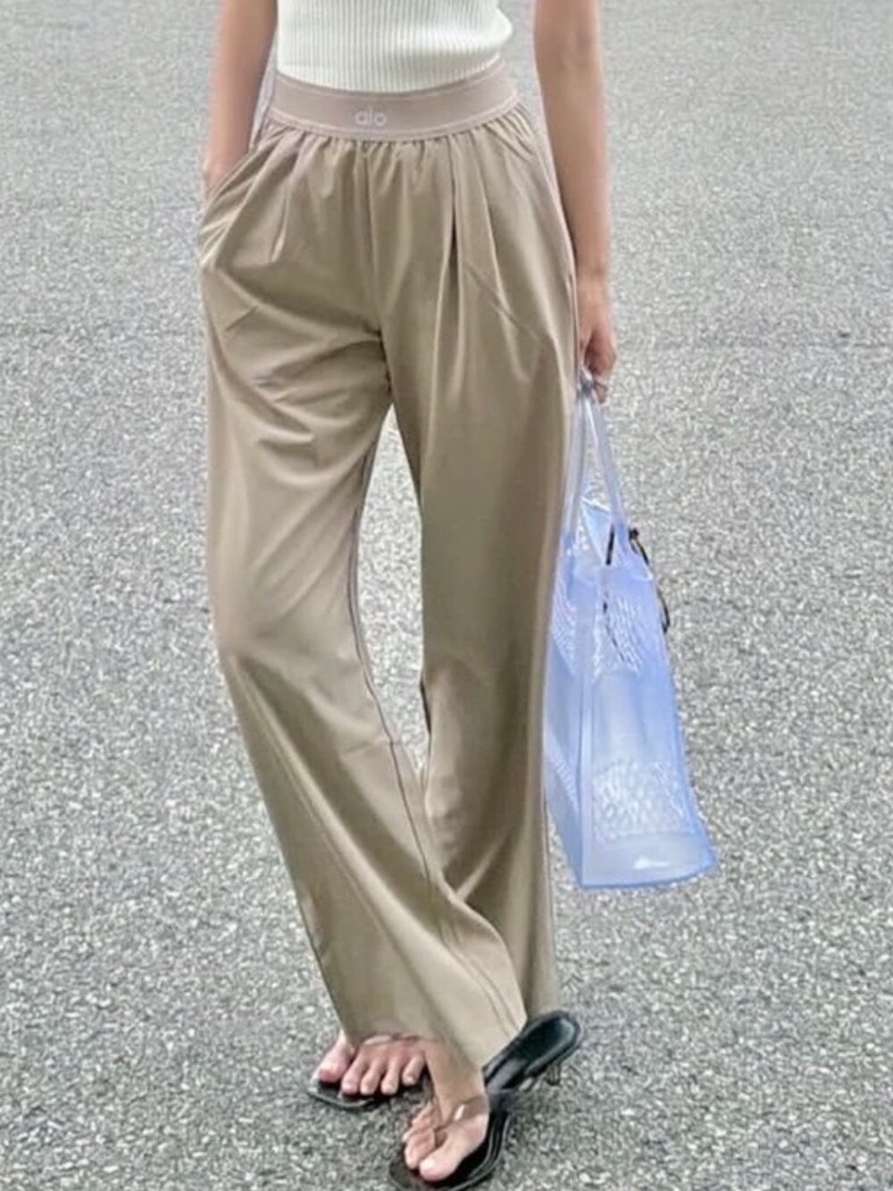 NWT 💟 ALO Yoga Gravel Wide Leg Trousers (Regular Length) 😚 Everyday Wear